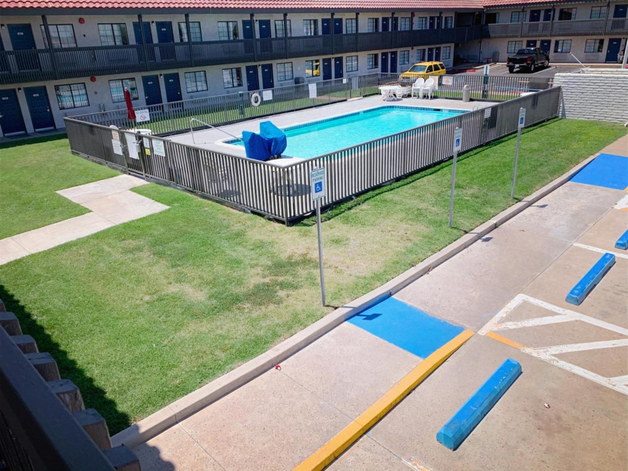 Motel 6-Amarillo, Tx - Airport Eksteriør bilde